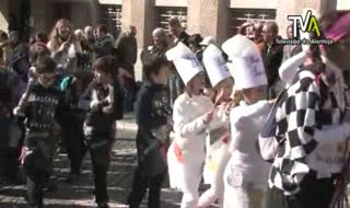 Carnaval das escolas de Beja sai � rua